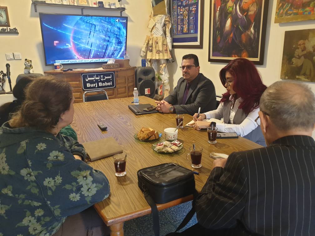 جلسة إجتماع الفريق البيئي الحكومي مع مؤسسة برج بابل لمناقشة وإعداد مشروع الحد من التلوث البيئي في العراق